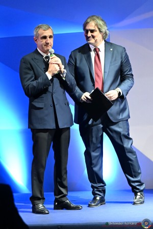 fgi divise freddy lanterna ph di tondo   ferraro 2229